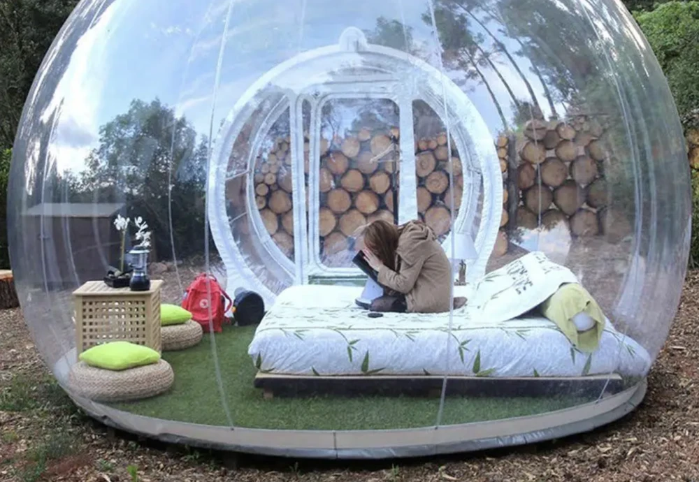 clear outdoor bubble tent